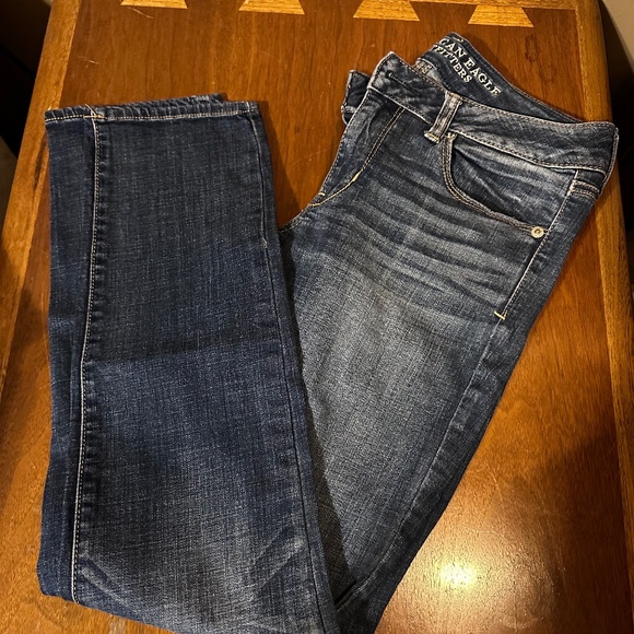 Women's American Eagle Skinny Stretch Jeans Size 6 Short - Picture 1 of 5